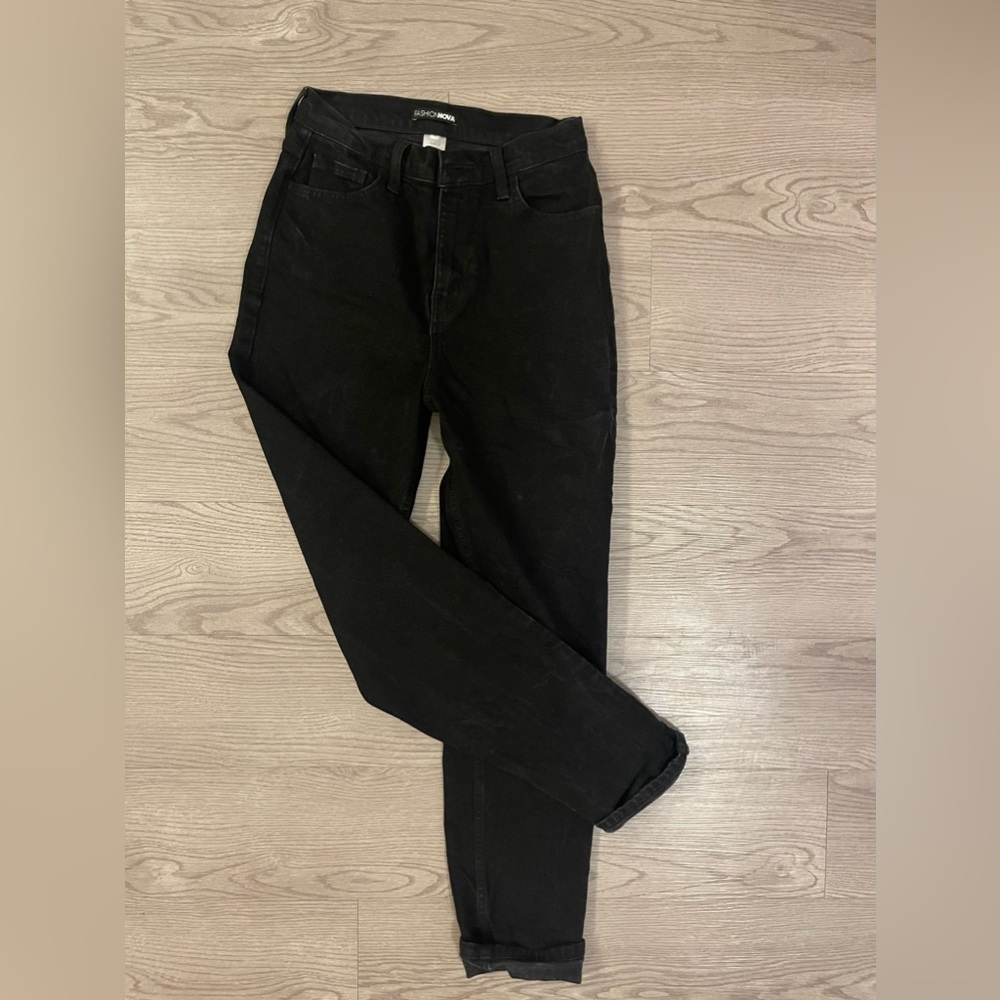 Fashion Nova jeans